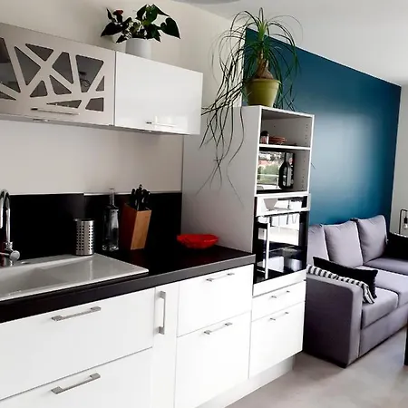 Detente Garantie Apartment