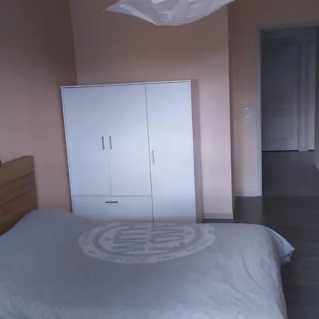 Detente Garantie Apartment